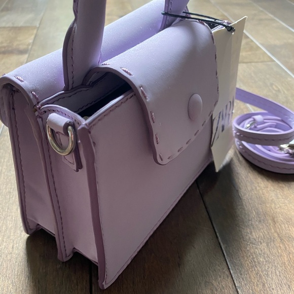 Zara Mini Crossbody Bag with Topstitching. Lilac Colour. - Picture 6 of 15